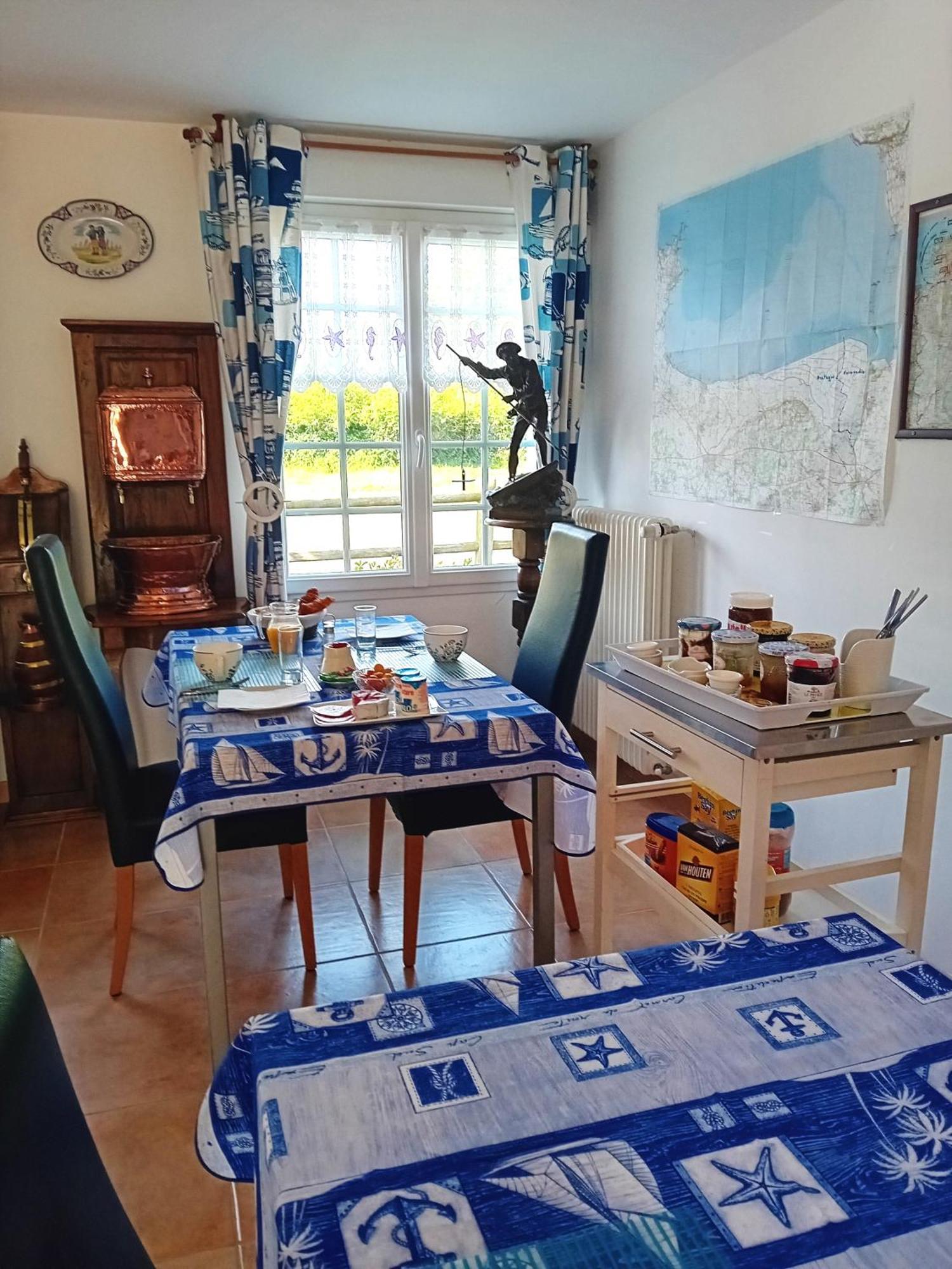 Petit Chatelet Bis Hirel Eksteriør billede